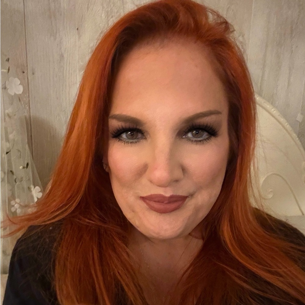 Meet your Posher, Carmen